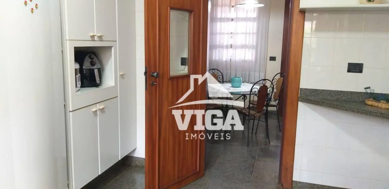 Sobrado com 3 quartos para alugar, 540m2 em Alto da Boa Vista, Itumbiara - GO - imagem 6 Foto 6 de Sobrado com 3 quartos para alugar, 540m2 em Alto da Boa Vista, Itumbiara - GO