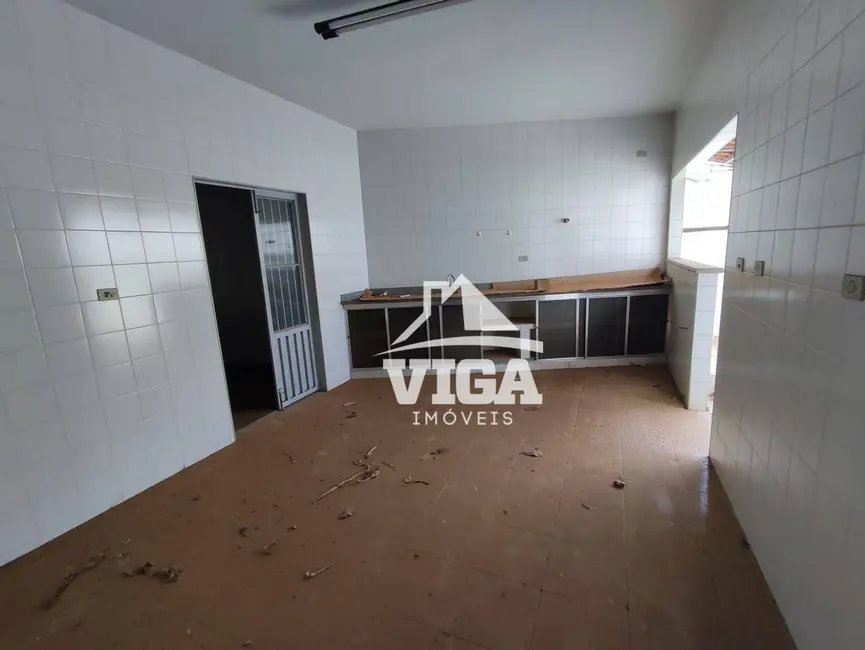 Loja para alugar, 400m2 em Itumbiara - GO - imagem 3 Foto 3 de Loja para alugar, 400m2 em Itumbiara - GO