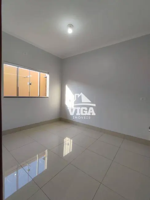 Casa com 2 quartos para alugar, 40m2 em Itumbiara - GO - imagem 8 Foto 8 de Casa com 2 quartos para alugar, 40m2 em Itumbiara - GO