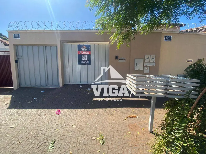 Casa com 2 quartos para alugar, 40m2 em Itumbiara - GO - imagem 1 Foto 1 de Casa com 2 quartos para alugar, 40m2 em Itumbiara - GO