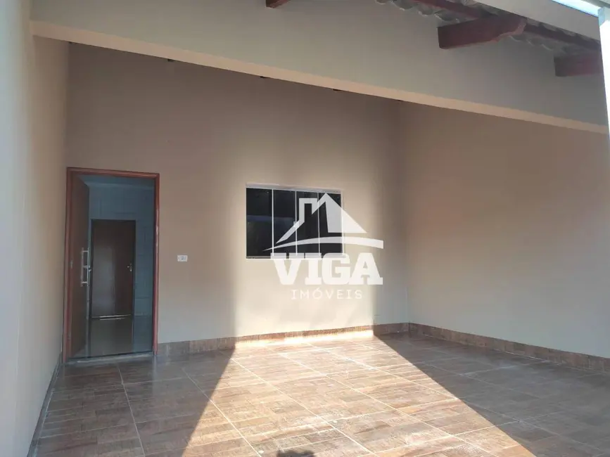 Casa com 2 quartos para alugar, 40m2 em Itumbiara - GO - imagem 2 Foto 2 de Casa com 2 quartos para alugar, 40m2 em Itumbiara - GO