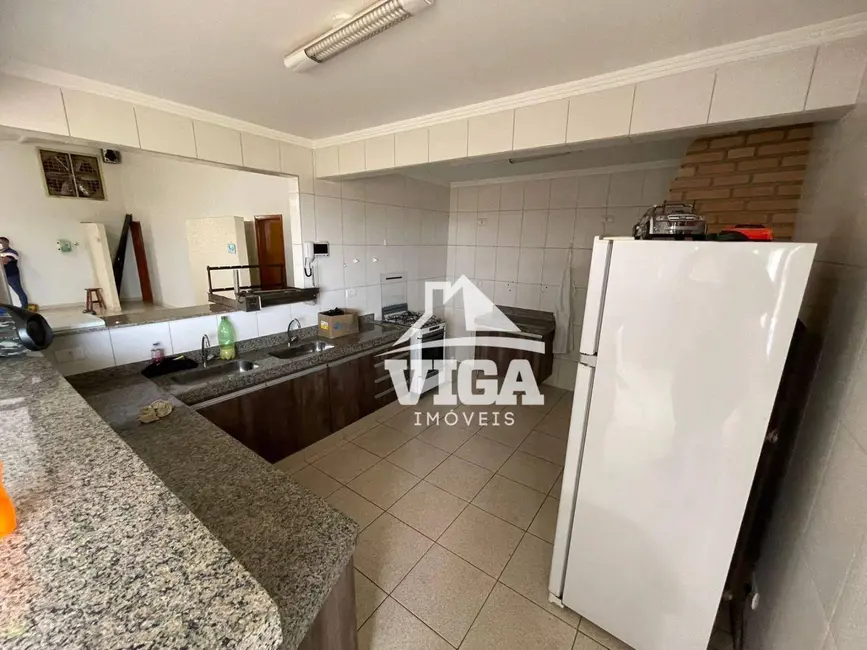 Casa com 4 quartos à venda, 360m2 em Itumbiara - GO - imagem 8 Foto 8 de Casa com 4 quartos à venda, 360m2 em Itumbiara - GO