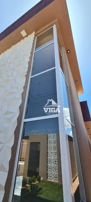 Casa com 3 quartos à venda, 360m2 em Itumbiara - GO - imagem 4 Foto 4 de Casa com 3 quartos à venda, 360m2 em Itumbiara - GO