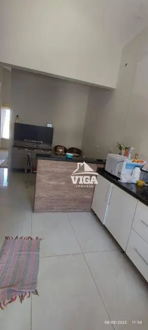 Foto 8 de Casa com 3 quartos à venda, 360m2 em Itumbiara - GO