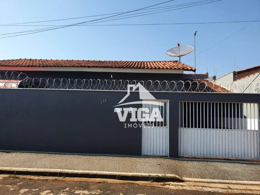 Foto 1 de Casa com 3 quartos à venda, 168m2 em Cidade Jardim, Itumbiara - GO
