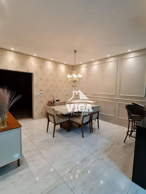 Casa com 3 quartos à venda, 250m2 em Itumbiara - GO - imagem 7 Foto 7 de Casa com 3 quartos à venda, 250m2 em Itumbiara - GO