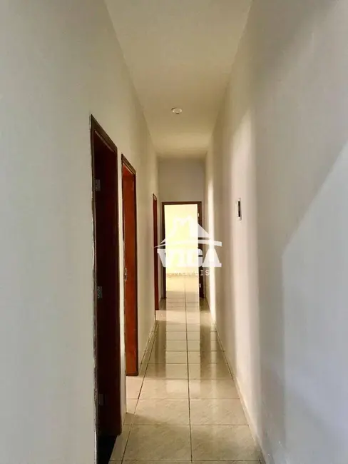 Foto 7 de Casa com 3 quartos à venda, 189m2 em Itumbiara - GO