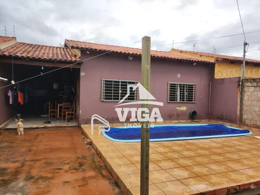 Foto 2 de Casa com 2 quartos à venda, 300m2 em Setor Buritys, Itumbiara - GO