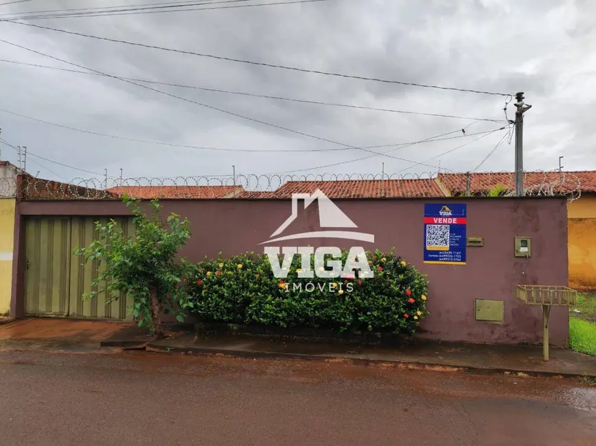 Foto 1 de Casa com 2 quartos à venda, 300m2 em Setor Buritys, Itumbiara - GO
