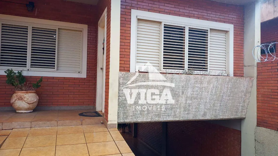 Foto 4 de Casa com 3 quartos à venda, 360m2 em Alto da Boa Vista, Itumbiara - GO