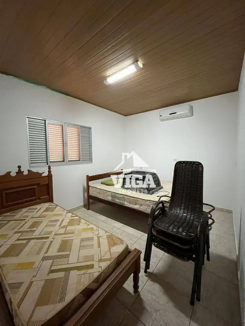 Sítio / Rancho com 3 quartos à venda, 750m2 em Itumbiara - GO - imagem 9 Foto 9 de Sítio / Rancho com 3 quartos à venda, 750m2 em Itumbiara - GO