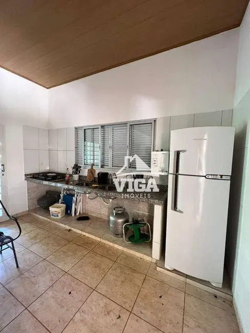 Sítio / Rancho com 3 quartos à venda, 750m2 em Itumbiara - GO - imagem 8 Foto 8 de Sítio / Rancho com 3 quartos à venda, 750m2 em Itumbiara - GO