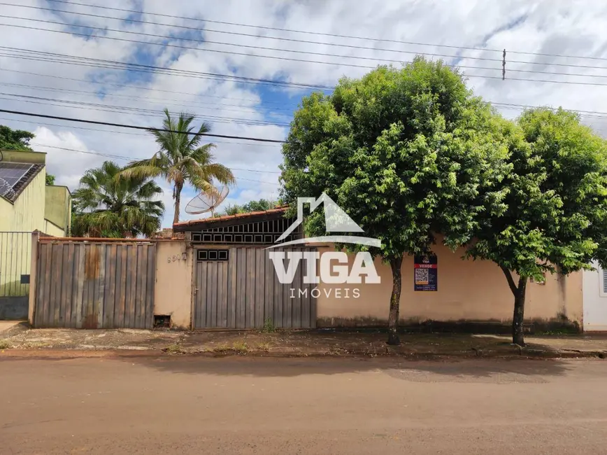 Foto 1 de Casa com 3 quartos à venda, 273m2 em Itumbiara - GO