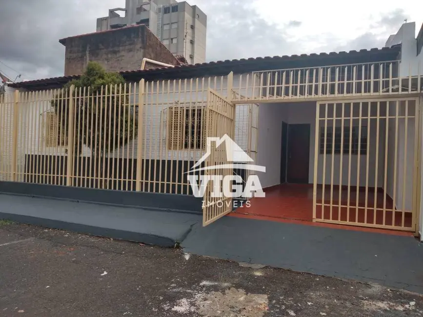Foto 1 de Casa com 4 quartos à venda, 150m2 em Itumbiara - GO