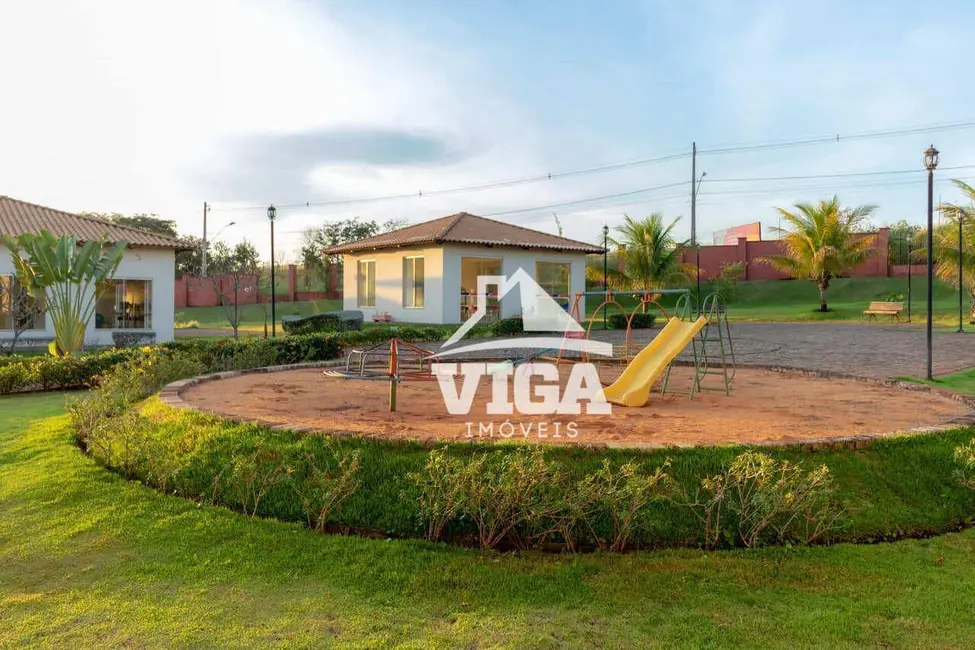 Terreno / Lote à venda, 300m2 em Arapora - MG - imagem 6 Foto 6 de Terreno / Lote à venda, 300m2 em Arapora - MG