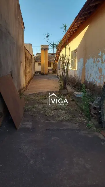 Foto 4 de Casa com 3 quartos à venda, 360m2 em Itumbiara - GO