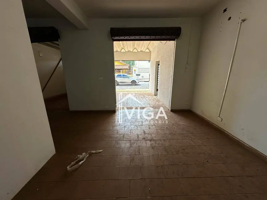 Casa à venda e para alugar, 360m2 em Itumbiara - GO - imagem 8 Foto 8 de Casa à venda e para alugar, 360m2 em Itumbiara - GO