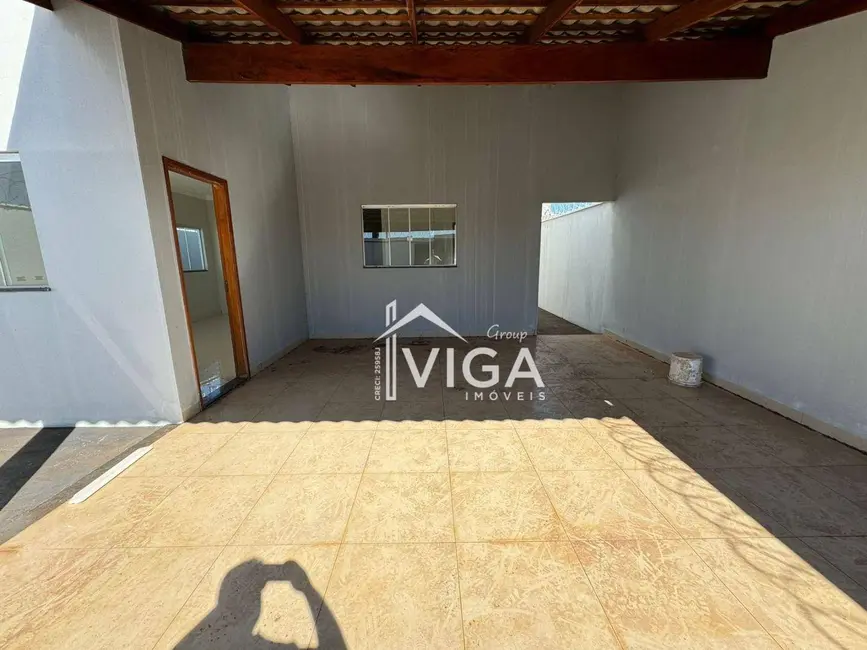 Casa com 3 quartos para alugar, 300m2 em Itumbiara - GO - imagem 3 Foto 3 de Casa com 3 quartos para alugar, 300m2 em Itumbiara - GO