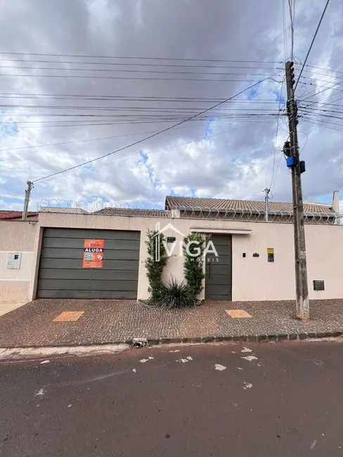 Casa com 3 quartos para alugar, 195m2 em Residencial Jardim Primavera, Itumbiara - GO - imagem 1 Foto 1 de Casa com 3 quartos para alugar, 195m2 em Residencial Jardim Primavera, Itumbiara - GO