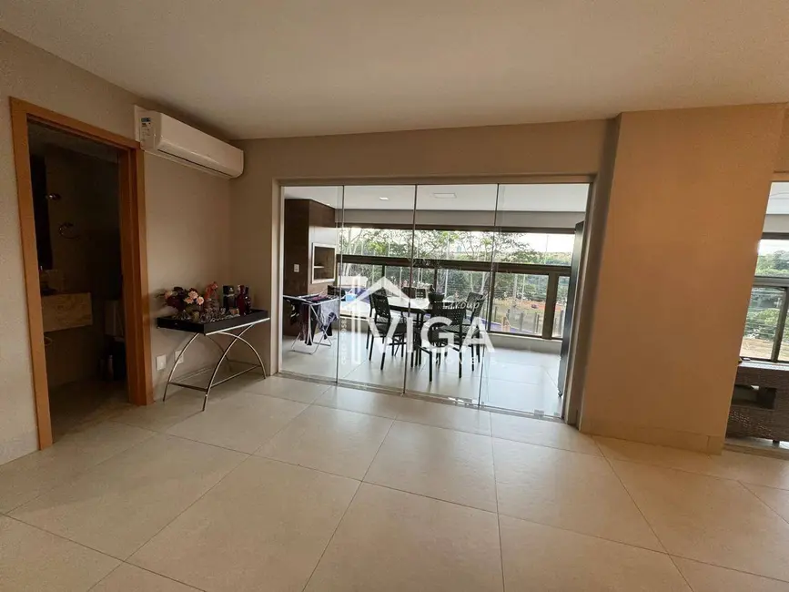 Apartamento com 4 quartos à venda e para alugar, 215m2 em Itumbiara - GO - imagem 1 Foto 1 de Apartamento com 4 quartos à venda e para alugar, 215m2 em Itumbiara - GO