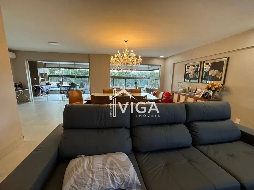 Apartamento com 4 quartos à venda e para alugar, 215m2 em Itumbiara - GO - imagem 7 Foto 7 de Apartamento com 4 quartos à venda e para alugar, 215m2 em Itumbiara - GO