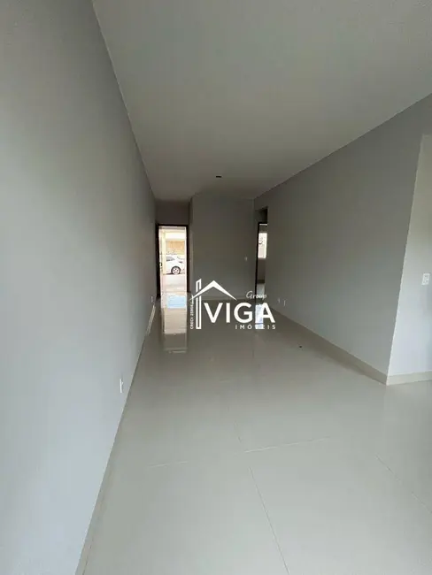 Foto 2 de Casa de Condomínio com 2 quartos para alugar, 88m2 em Arapora - MG
