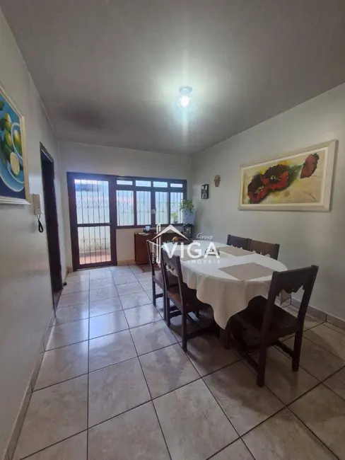 Casa com 4 quartos à venda e para alugar, 652m2 em Itumbiara - GO - imagem 9 Foto 9 de Casa com 4 quartos à venda e para alugar, 652m2 em Itumbiara - GO
