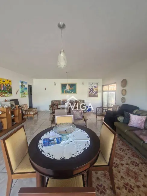 Casa com 4 quartos à venda e para alugar, 652m2 em Itumbiara - GO - imagem 7 Foto 7 de Casa com 4 quartos à venda e para alugar, 652m2 em Itumbiara - GO