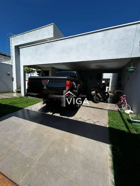 Foto 2 de Casa com 3 quartos à venda e para alugar, 297m2 em Itumbiara - GO