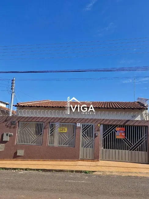 Foto 1 de Casa com 4 quartos para alugar, 360m2 em Alto da Boa Vista, Itumbiara - GO