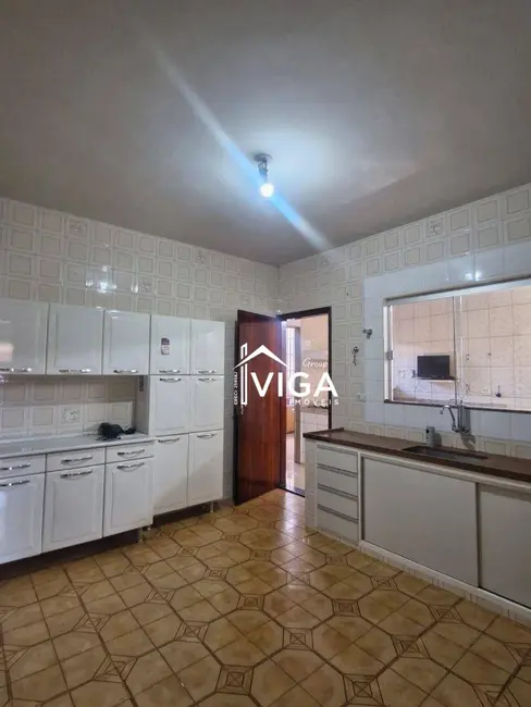Foto 9 de Casa com 4 quartos para alugar, 360m2 em Alto da Boa Vista, Itumbiara - GO