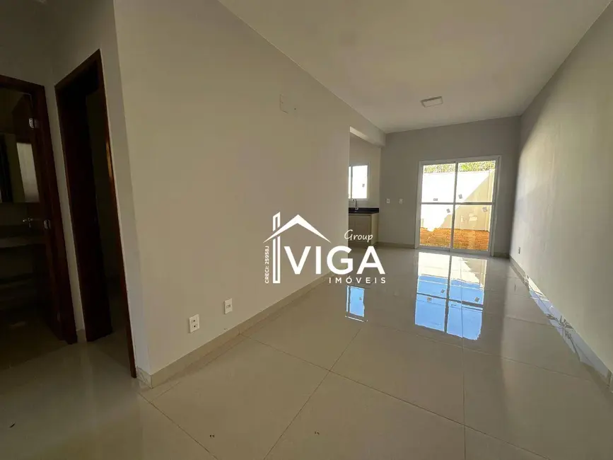 Foto 2 de Casa de Condomínio com 2 quartos para alugar, 88m2 em Arapora - MG
