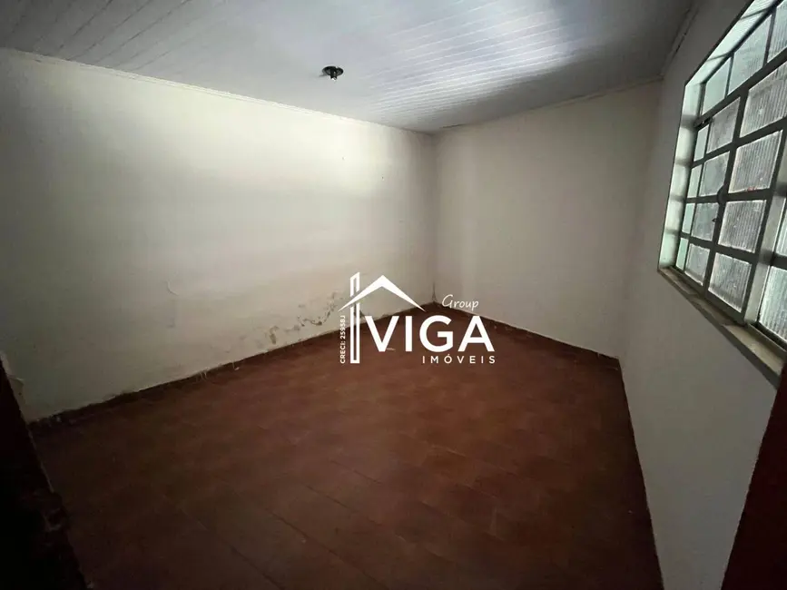 Casa com 3 quartos para alugar, 250m2 em Itumbiara - GO - imagem 7 Foto 7 de Casa com 3 quartos para alugar, 250m2 em Itumbiara - GO