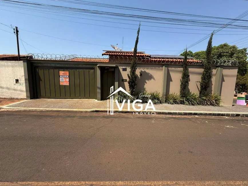 Foto 1 de Casa com 3 quartos para alugar, 1215m2 em Ferreira da Costa, Itumbiara - GO