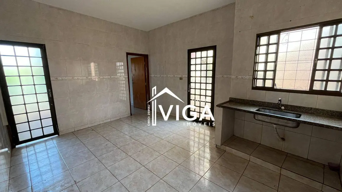 Foto 9 de Casa com 2 quartos para alugar, 180m2 em Itumbiara - GO