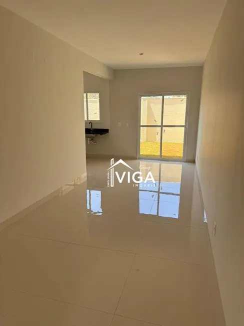 Foto 3 de Casa de Condomínio com 2 quartos à venda e para alugar, 73m2 em Arapora - MG
