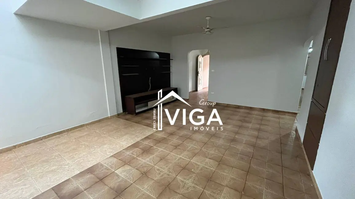 Casa com 3 quartos para alugar, 120m2 em Itumbiara - GO - imagem 6 Foto 6 de Casa com 3 quartos para alugar, 120m2 em Itumbiara - GO