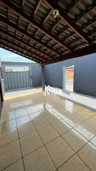Casa com 2 quartos para alugar, 180m2 em Itumbiara - GO - imagem 2 Foto 2 de Casa com 2 quartos para alugar, 180m2 em Itumbiara - GO