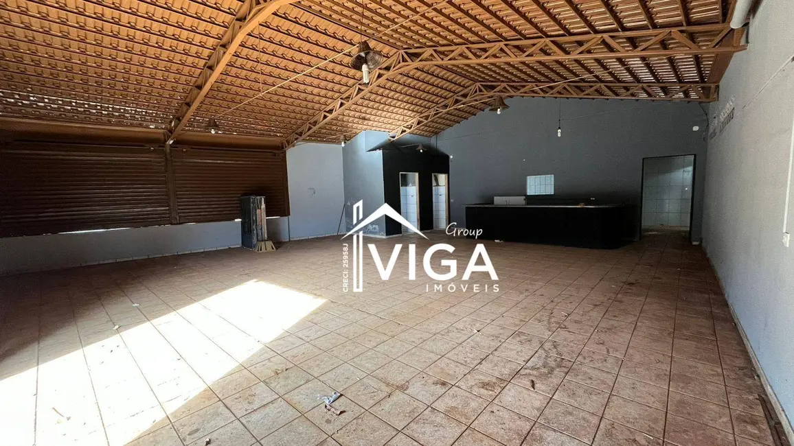 Loja para alugar, 180m2 em Setor Bela Vista, Itumbiara - GO - imagem 3 Foto 3 de Loja para alugar, 180m2 em Setor Bela Vista, Itumbiara - GO