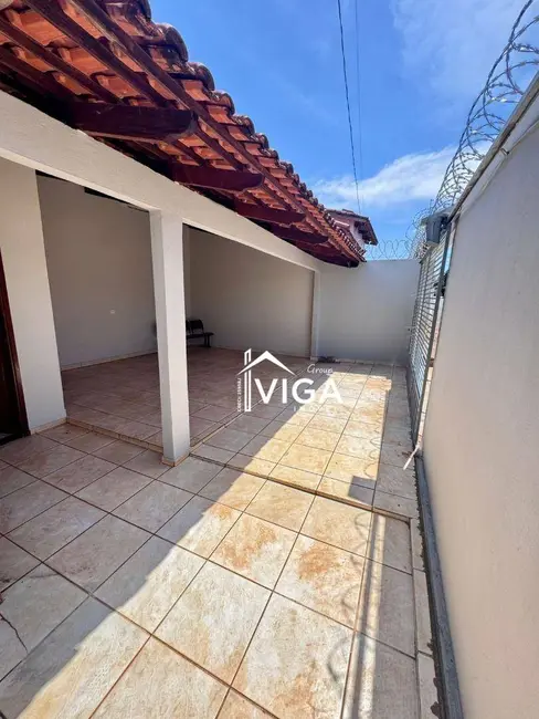 Foto 3 de Casa com 3 quartos à venda e para alugar, 182m2 em Jardim Morumbi, Itumbiara - GO