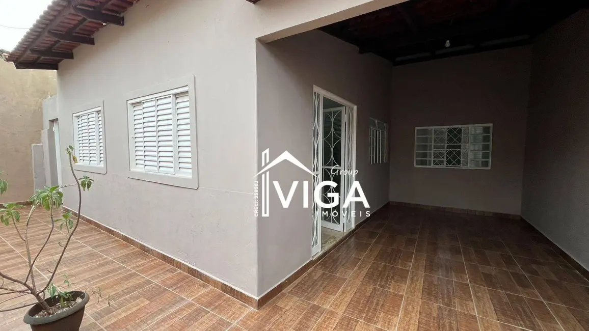 Foto 2 de Casa com 3 quartos para alugar, 120m2 em Setor Bela Vista, Itumbiara - GO