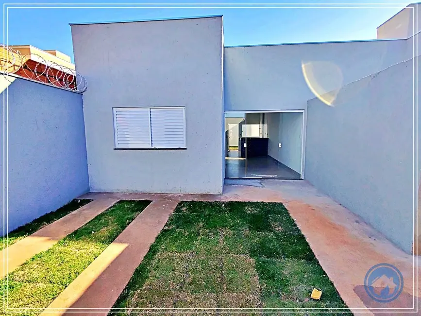 Foto 1 de Casa com 3 quartos à venda, 74m2 em Novo Mundo, Uberlandia - MG