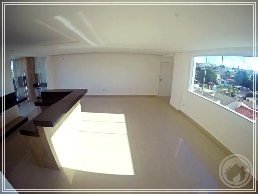 Apartamento com 3 quartos à venda, 131m2 em Tubalina, Uberlandia - MG - imagem 3 Foto 3 de Apartamento com 3 quartos à venda, 131m2 em Tubalina, Uberlandia - MG
