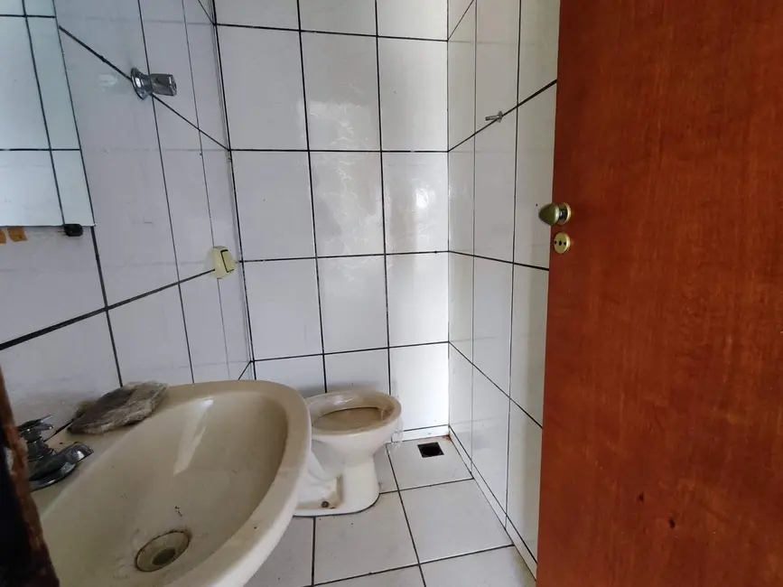 Foto 2 de Loja com 1 quarto para alugar, 50m2 em Martins, Uberlandia - MG