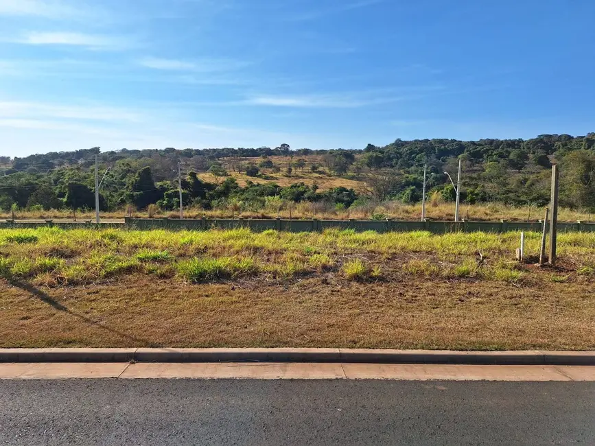 Foto 1 de Terreno / Lote à venda, 281m2 em Granja Marileusa, Uberlandia - MG