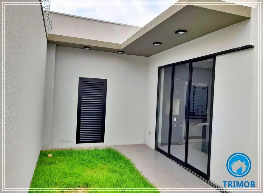 Foto 8 de Casa com 3 quartos à venda, 130m2 em Jardim Europa, Uberlandia - MG