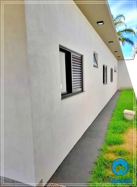 Foto 5 de Casa com 3 quartos à venda, 130m2 em Jardim Europa, Uberlandia - MG