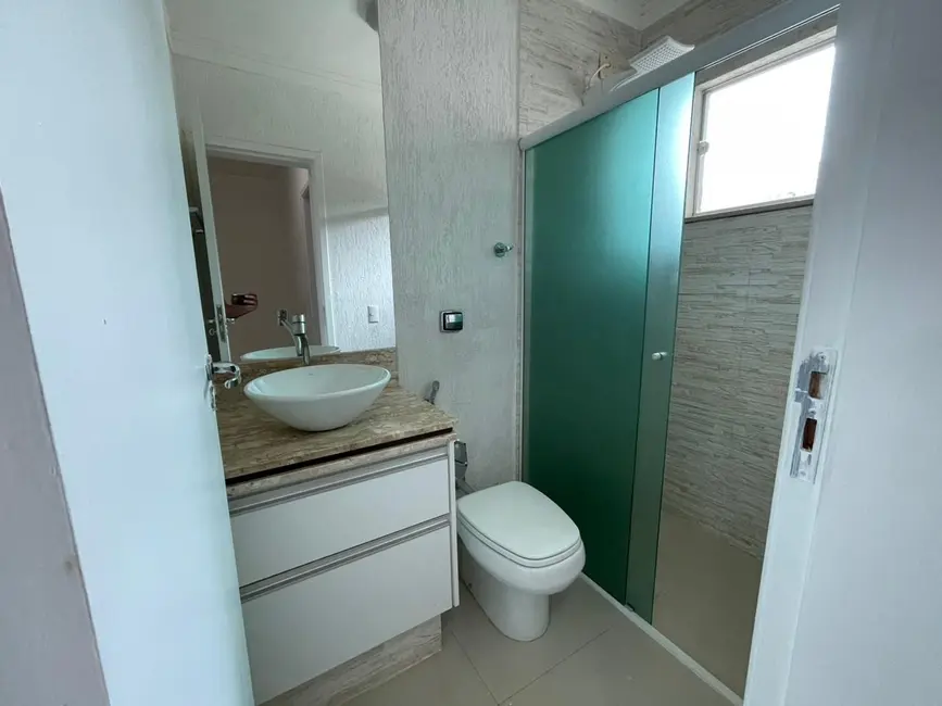 Foto 2 de Casa de Condomínio com 3 quartos à venda, 120m2 em Jardim Sul, Uberlandia - MG