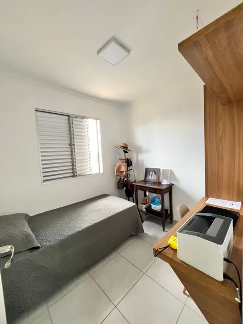 Foto 2 de Casa de Condomínio com 3 quartos à venda, 160m2 em Tubalina, Uberlandia - MG