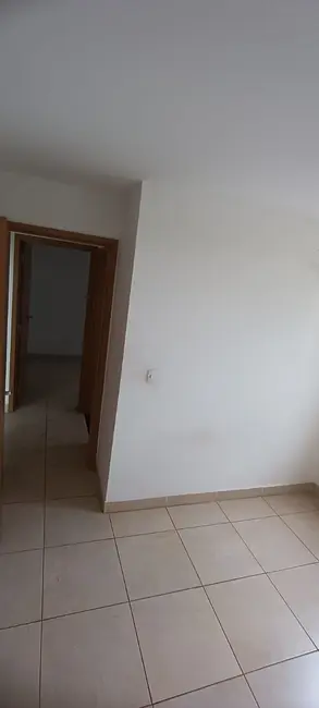 Foto 2 de Apartamento com 2 quartos à venda, 50m2 em Jardim Brasília, Uberlandia - MG